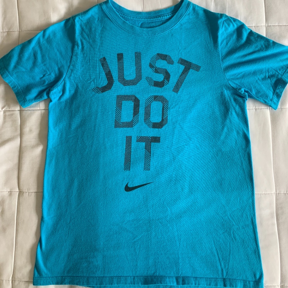 Boys Large Blue Nike T-Shirt